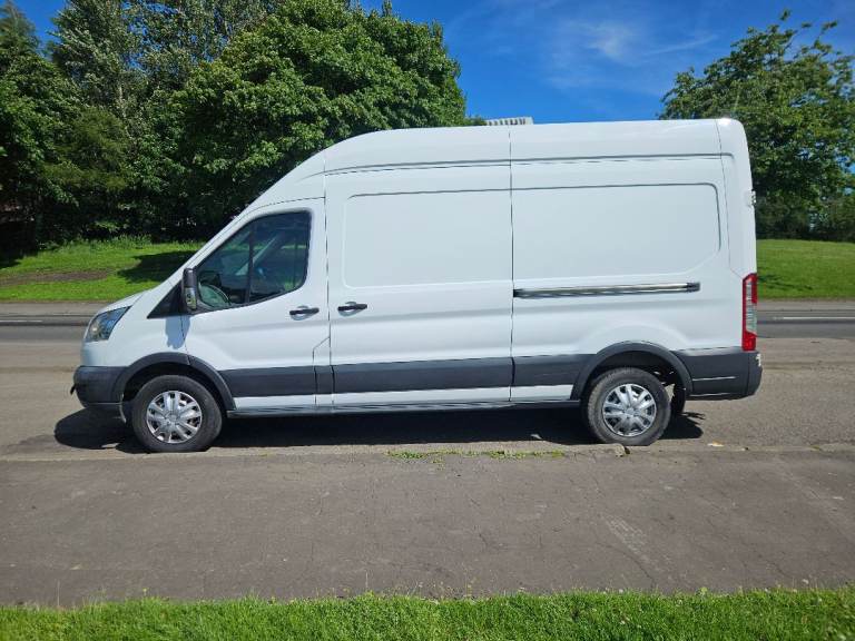 16 / reg ford transit mk8 mwb highroof  2.2 chain driven sim vivaro sprinter relay crafter