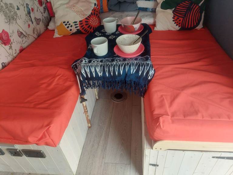 CAMPERVAN  With free awning. 