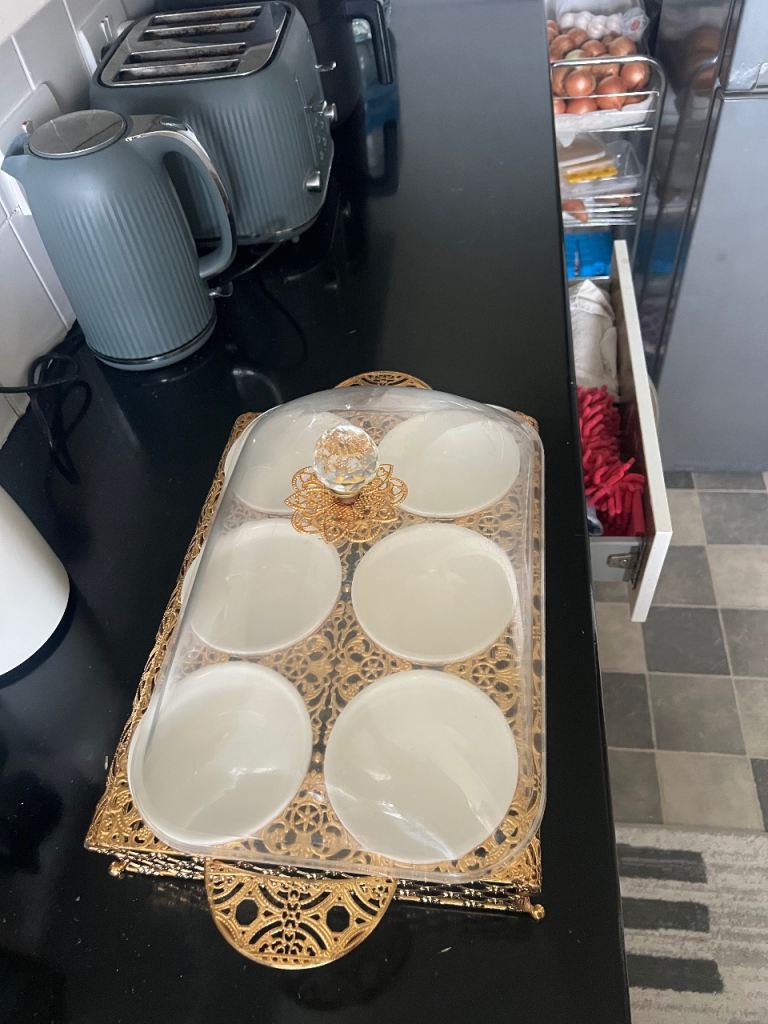 Dry fruit tray 
