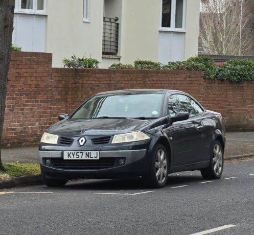 Renault, MEGANE, Convertible, 2007, Manual, 1461 (cc), 2 doors