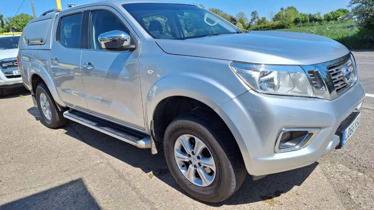 NISSAN NAVARA 2.3 dCi Acenta 2016