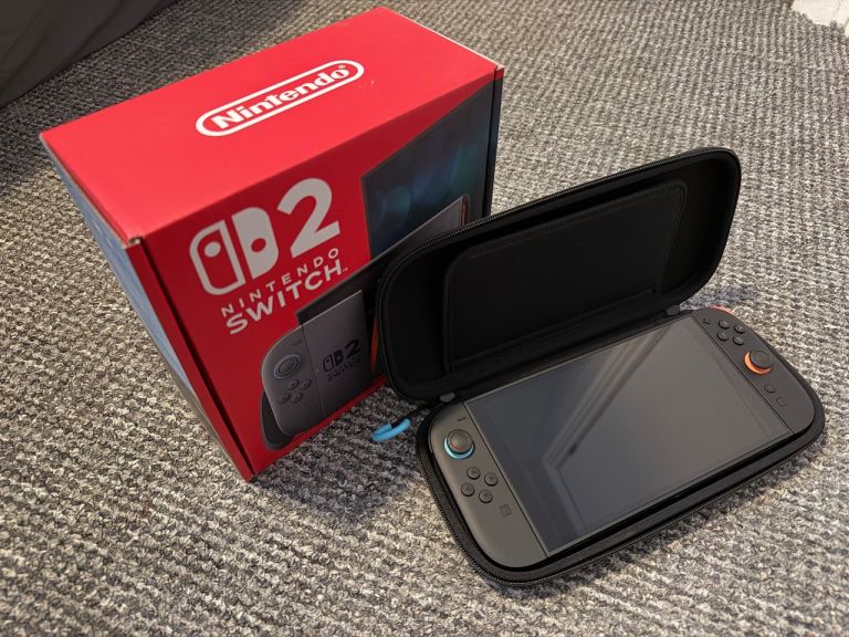 Nintendo Switch 2 + 256GB SanDisk card