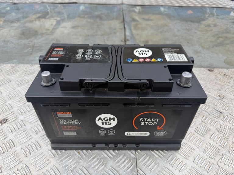 HALFORDS AGM115 START STOP 12 VOLT BATTERY  80 AH COME OUT OF 2015 ASTRA 