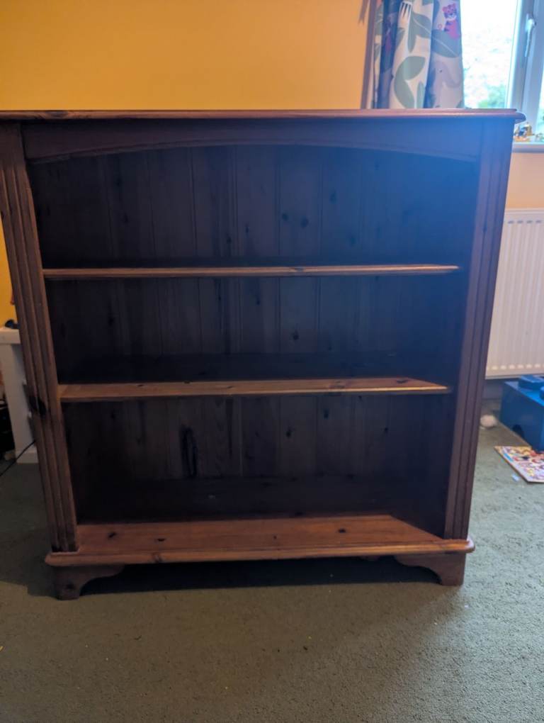 Small bookcase 
