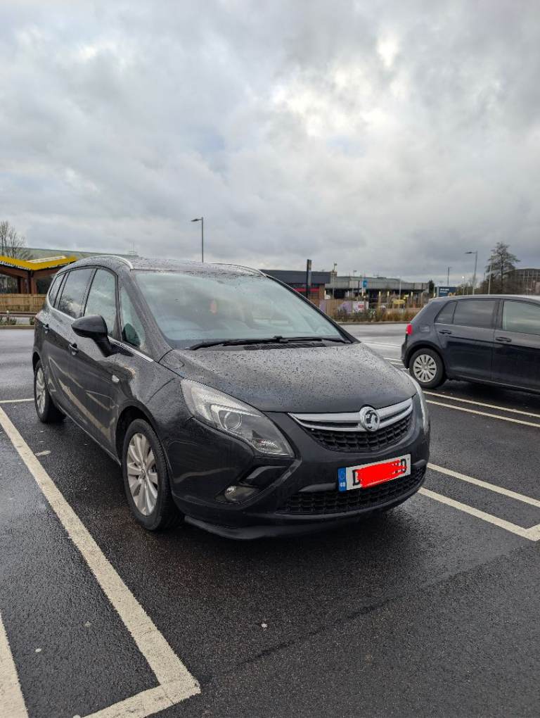 “Vauxhall Zafira Tourer 7 Seater – Low Use - Urgent sell
