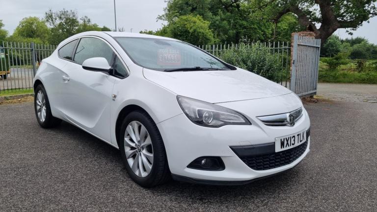 2013 Vauxhall Astra GTC 1.4T 16V SRi 3dr HATCHBACK Petrol Manual