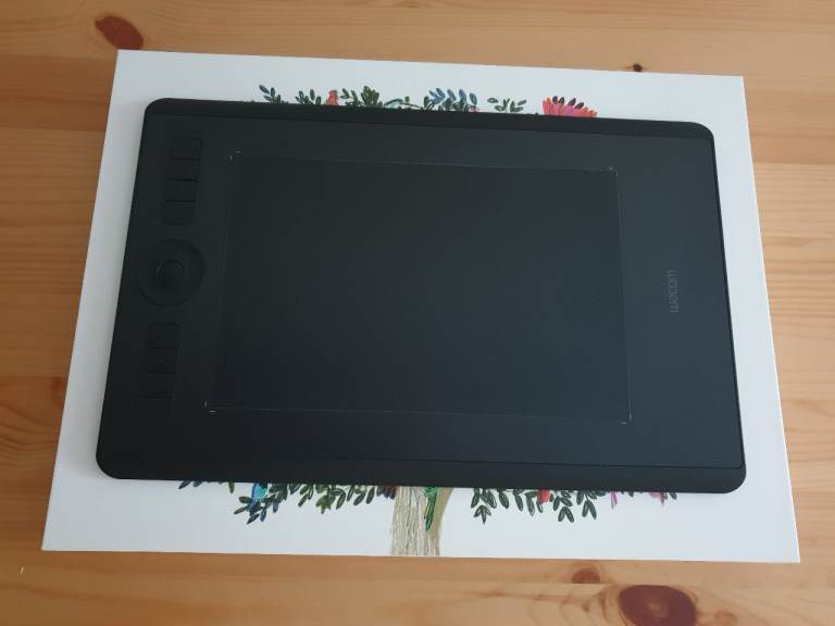Wacom Intuos Pro Medium 2017