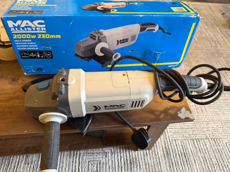 Mac Allister 2000w 230mm Angle Grinder – Good Condition