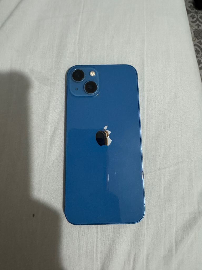iPhone 13 128GB - Mint Condition 