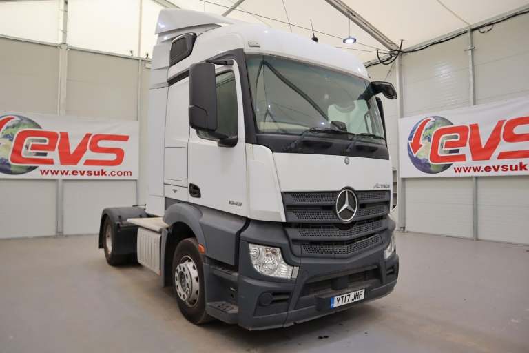 2017 (17 PLATE) Mercedes Benz Actros 1843 4x2 Euro 6 Tractor Units