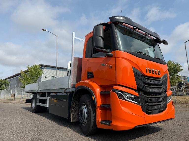 IVECO S-WAY 400 CNG GAS, UNREGISTERED BRAND NEW, 23' ALI DOUBLE DROPSIDE BODY
