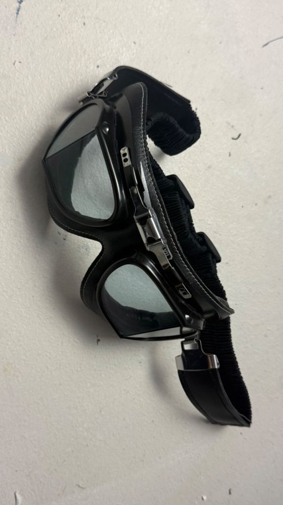 Vintage Style Black Leather Motorcycle Goggles
