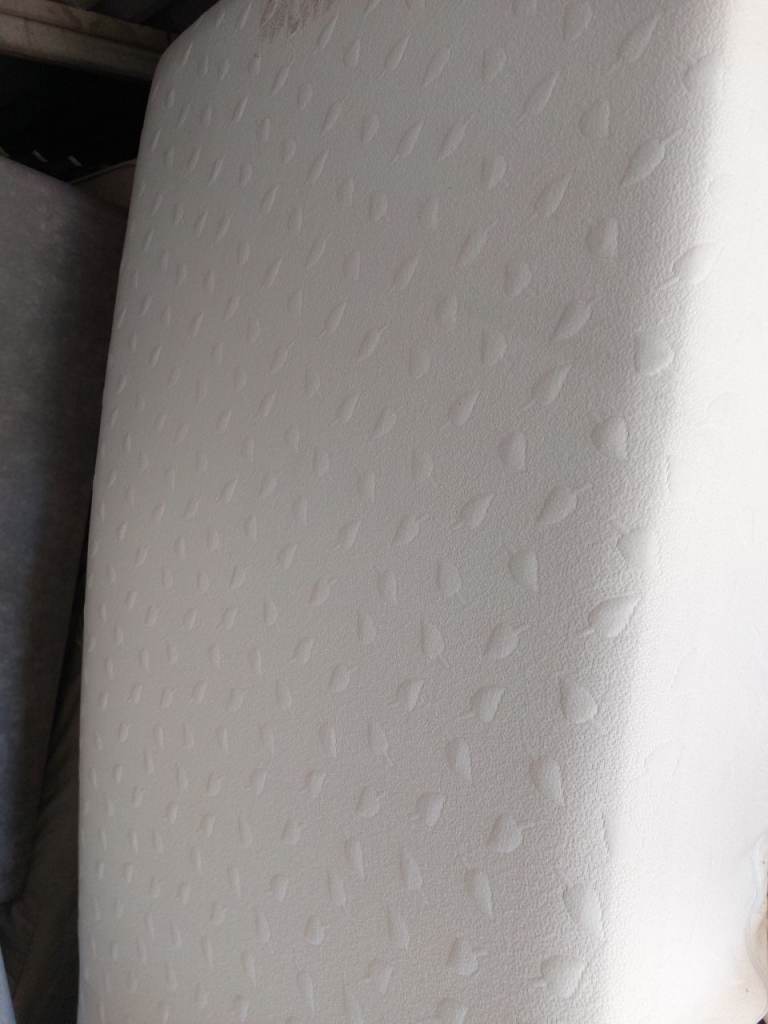 Memory foam single mattress (delivery available 