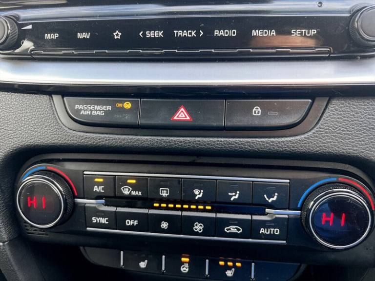 2021 Kia XCeed 1.0T GDi ISG 3 5dr HATCHBACK PETROL Manual