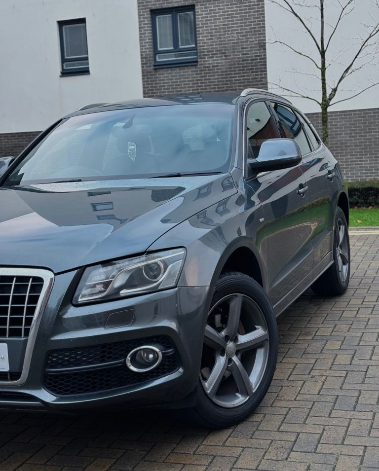 Automatic S-Line Quattro, Audi, Q5, Estate, 2009, Semi-Auto, 1968 (cc), 5 doors