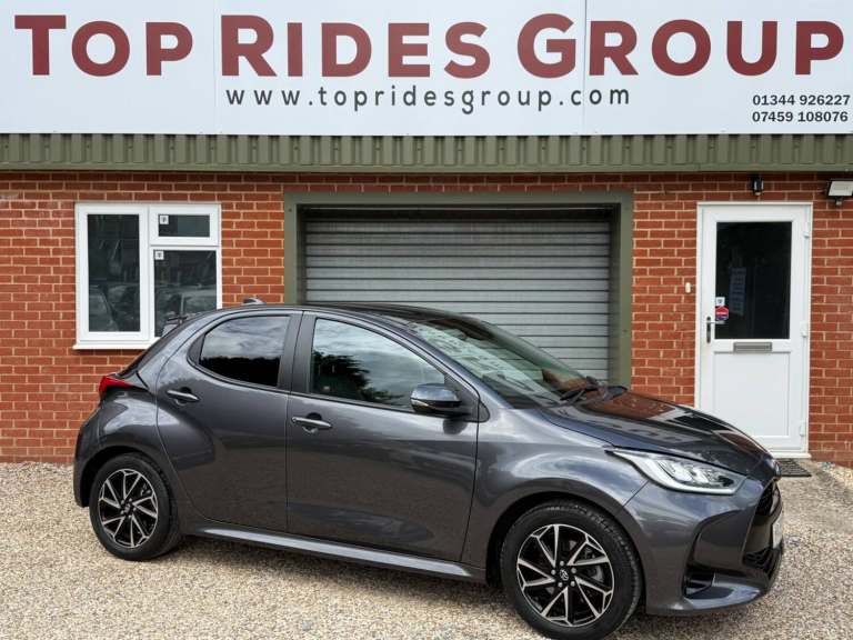 2022 Toyota Yaris 1.5 VVT-h Design E-CVT Euro 6 (s/s) 5dr HATCHBACK Petrol/Electric Hybrid Automatic