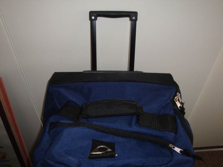 Rugged Gear Extra large wheeled bag