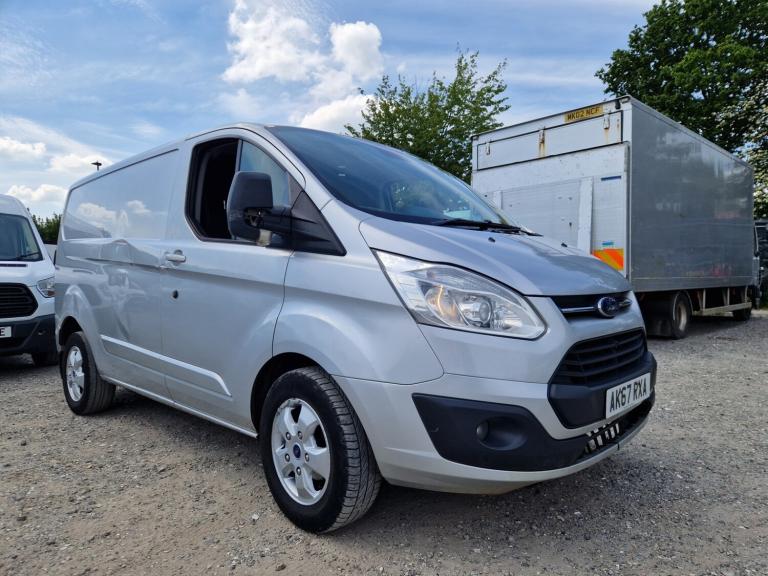 2017 Ford Transit Custom 2.0 TDCi 130ps Low Roof Limited Van PANEL VAN Diesel Manual