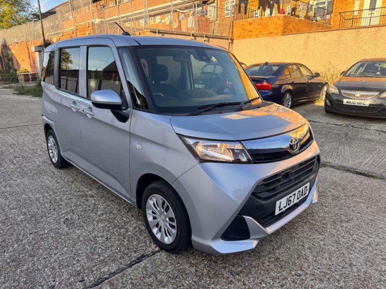 2017 Toyota Tank 1.0 Auto MPV Petrol Automatic