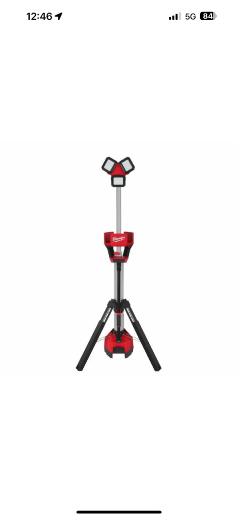 MILWAUKEE STAND AREA LIGHT CHARGER