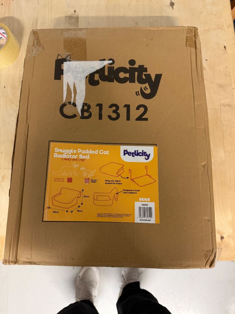 Petlicity radiator cat bed