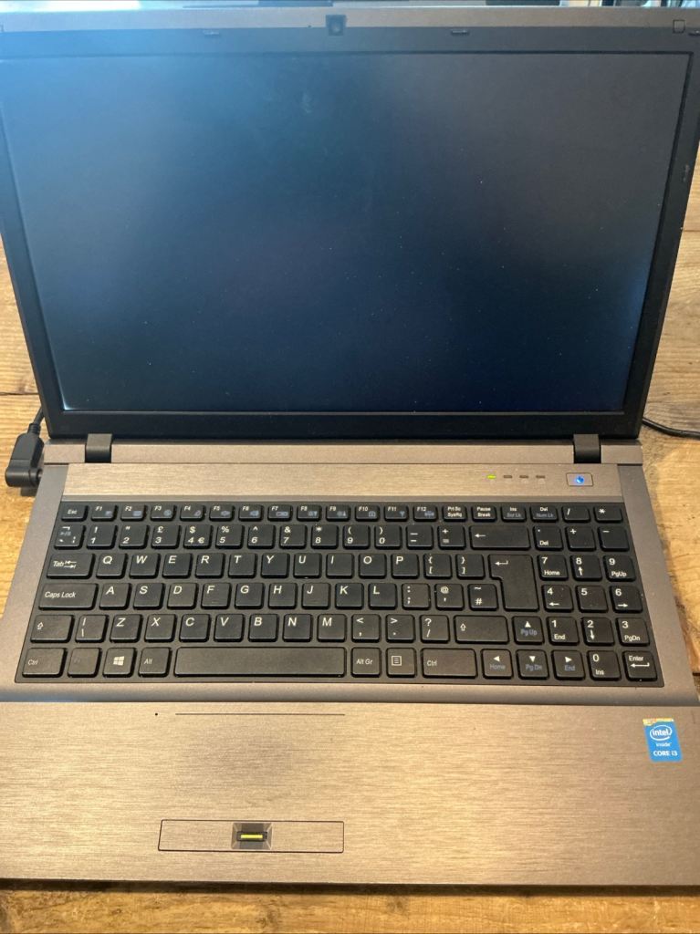 Laptop in working order as in pictures, battery does not hold charge