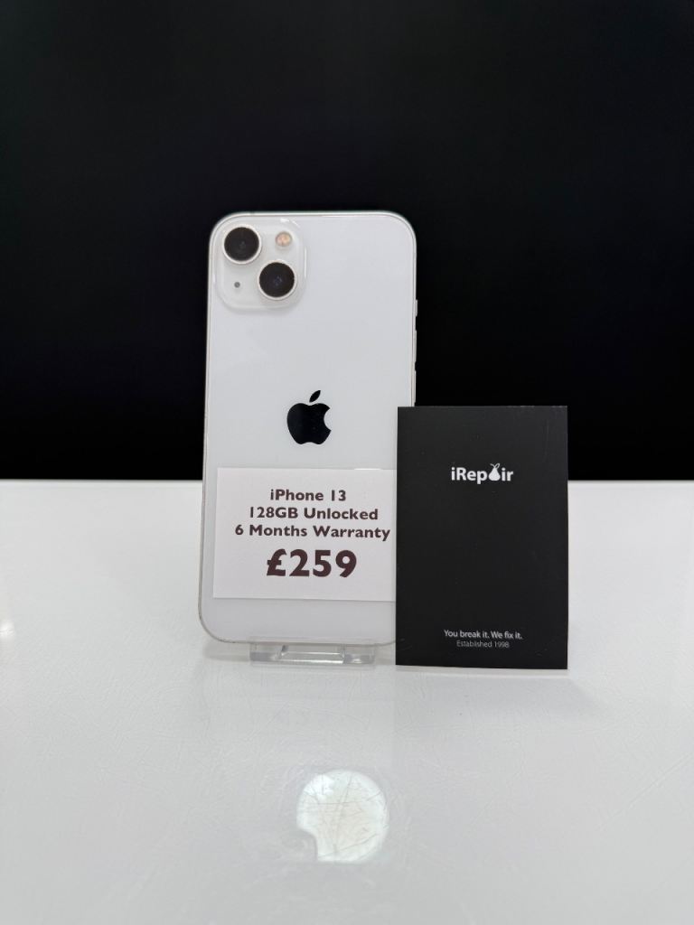 iPhone 13 Unlocked VERY GOOD