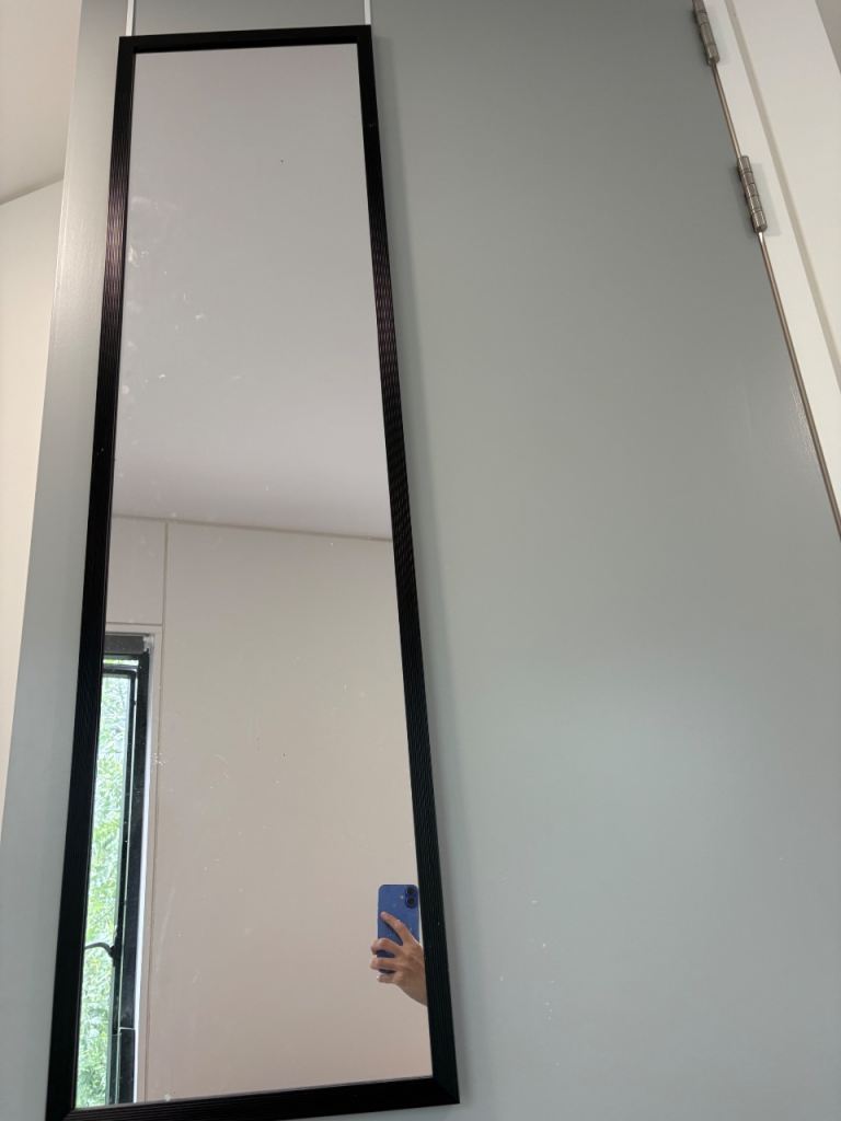 Mirror - over door hooks