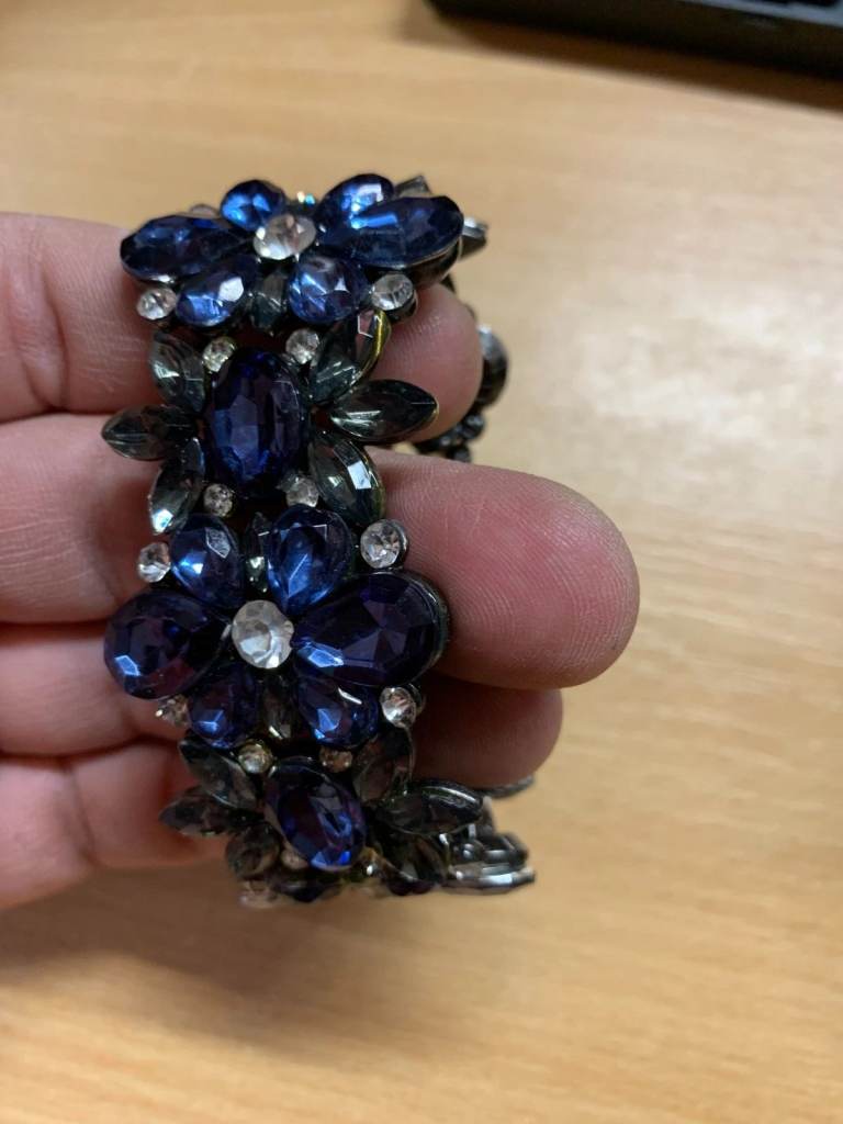 VINTAGE BLUE & CLEAR STONES WIDE BRACELET