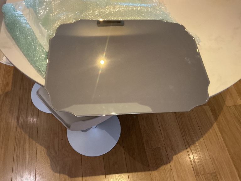 Stunning mirror, never used