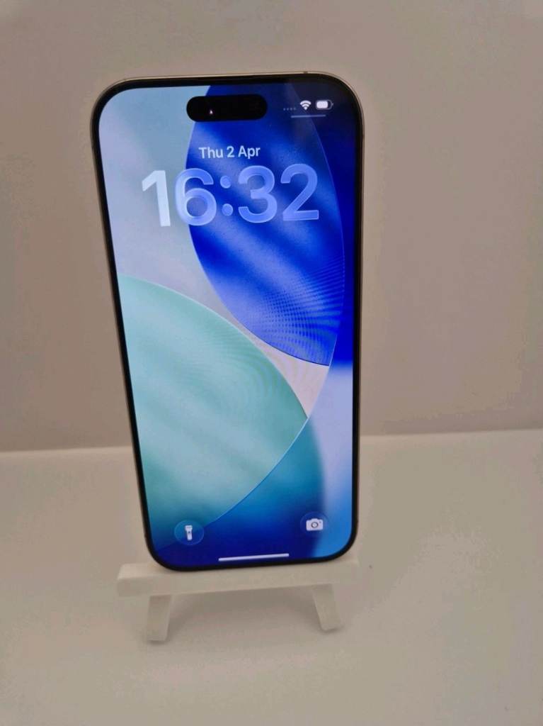 iphone 16 pro 128gb Dessert Titanium 