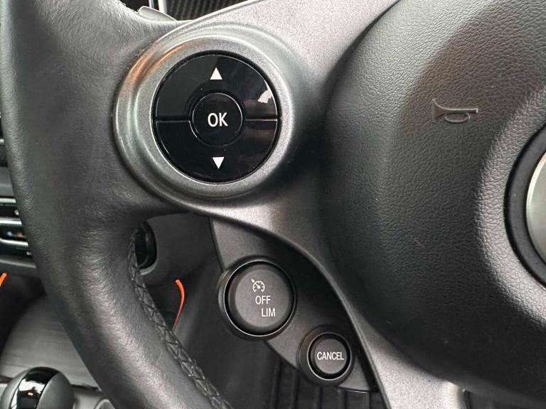 2021 smart fortwo 60kW EQ BRABUS Line 17kWh 2dr Auto [22kWCh] Hatchback Electric Automatic