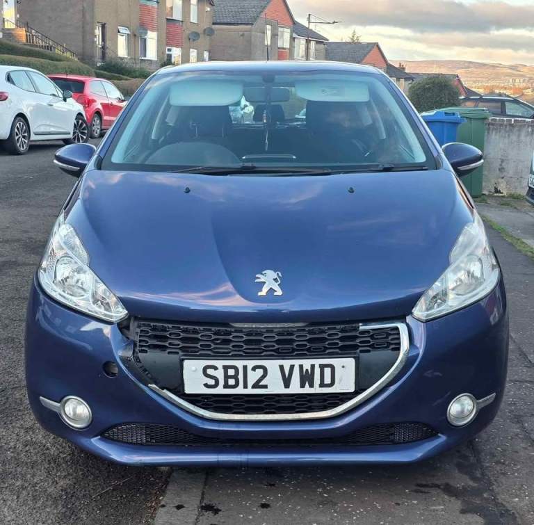 2012 Peugeot 208 1.4 HDI - 3 Door Hatchback 