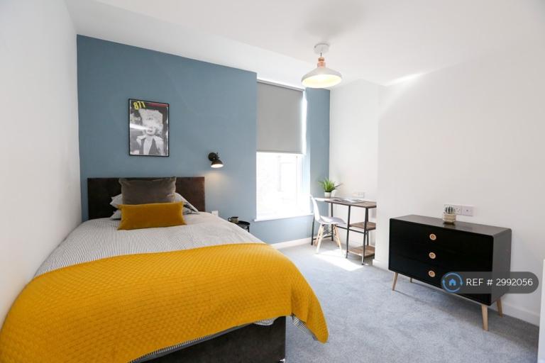 1 bedroom in Euston Grove, Prenton, CH43 (#2992056)