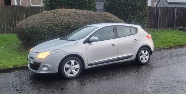 Renault Megane Automatic Nice and Clean