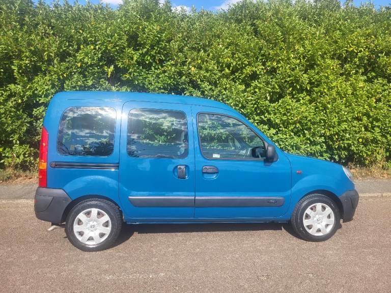 Renault KANGOO 1.2 Wav wheelchair adapted vehicle 