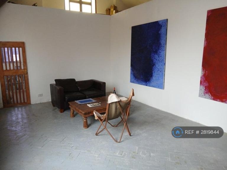 3 bedroom house in Former Church Building, Dover, CT17 (3 bed) (#2819844)