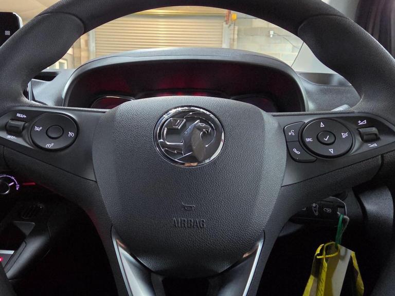 VAUXHALL COMBO 1.5 Turbo D 2300 Pro L1 H1 Euro 6 (s/s) 5dr 2023