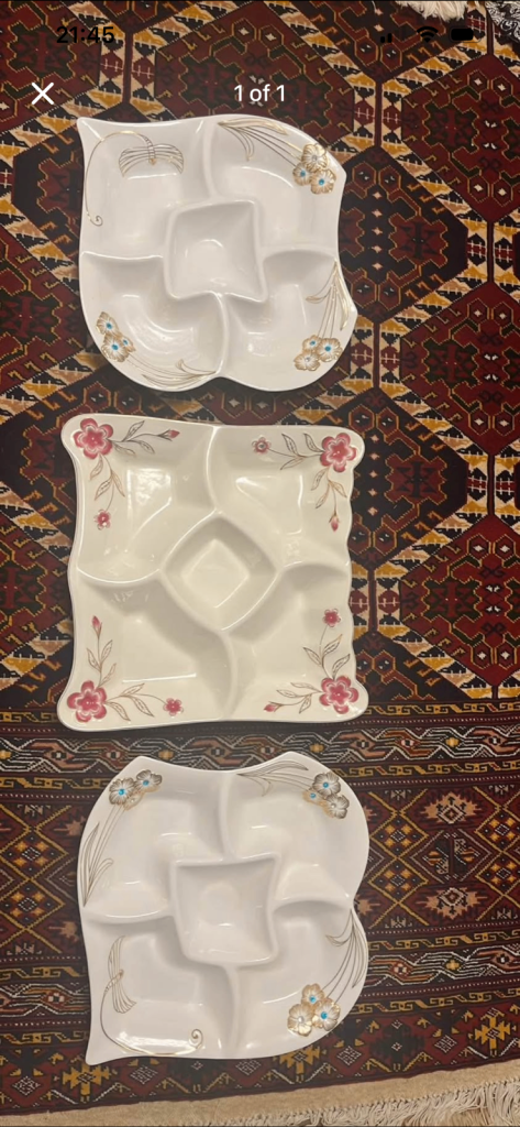 Snack serving tray