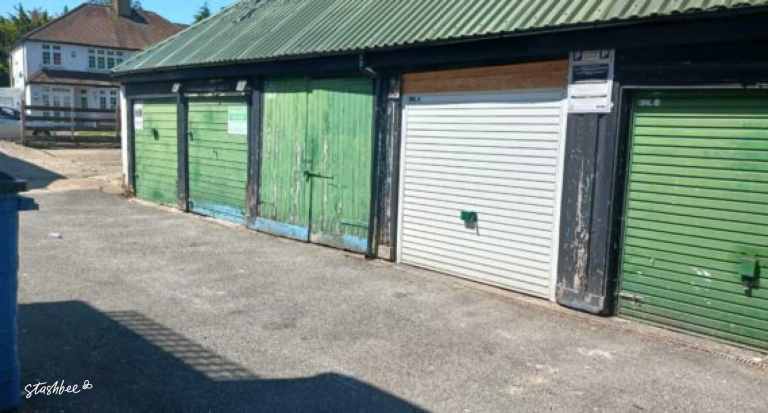 Garage to rent in Carshalton (SM5) | Stashbee