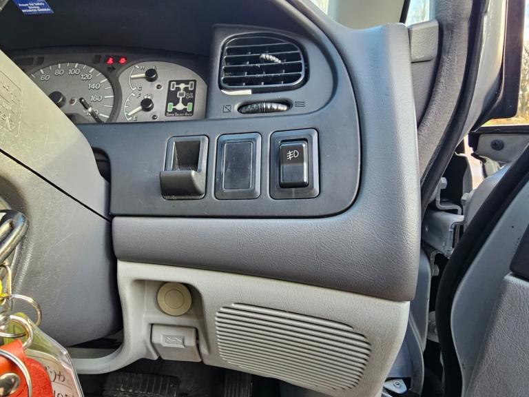 2025 Mitsubishi DELICA SPACE GEAR AUTO L400 Spacegear Chamonix 3.0 Auto V6 4X4 / 2WD MPV PETROL A...