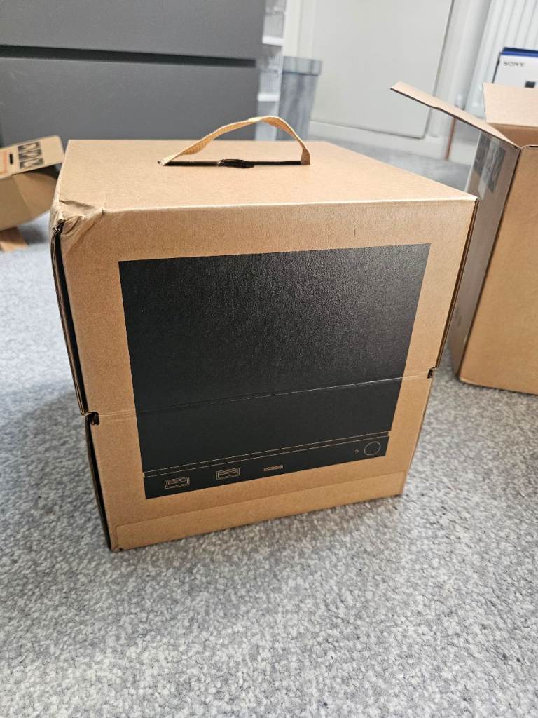 Steam Machine 512gb BRAND NEW