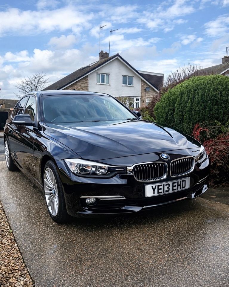 BMW 320d luxury f30