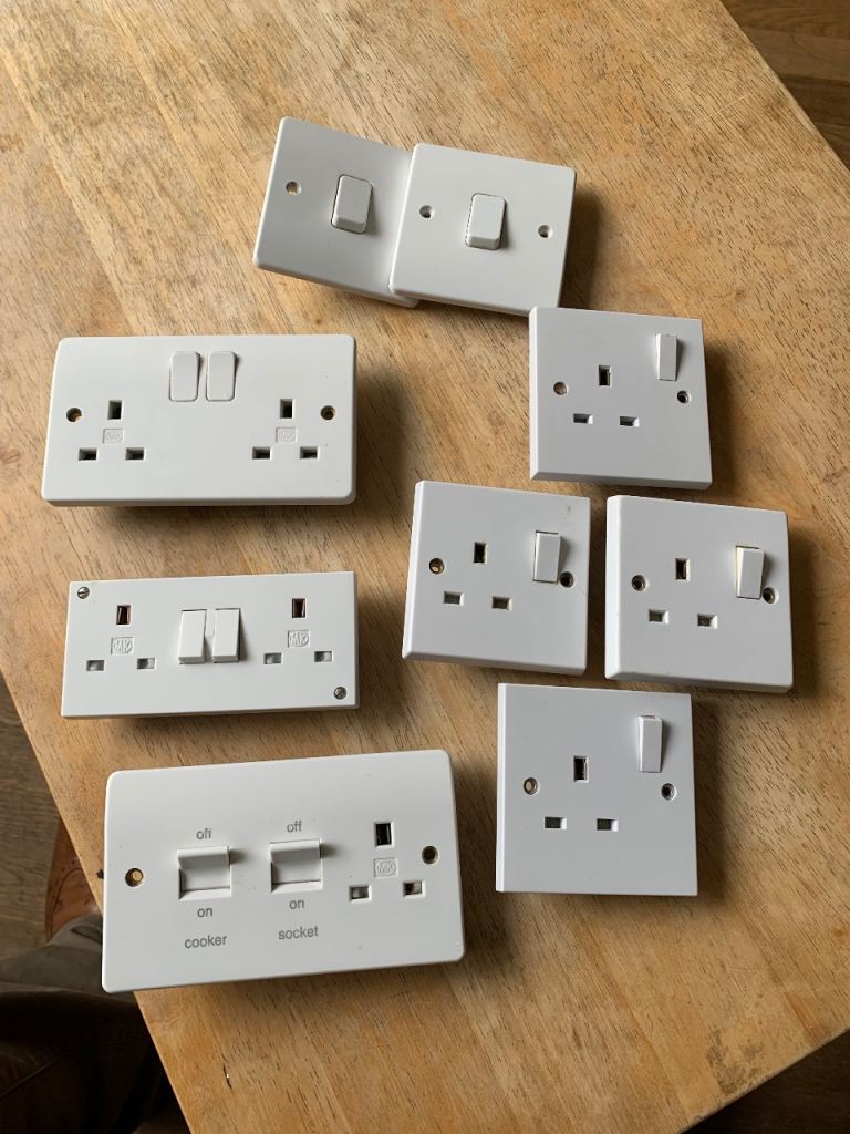 Plug sockets / cooker switch/ light switches