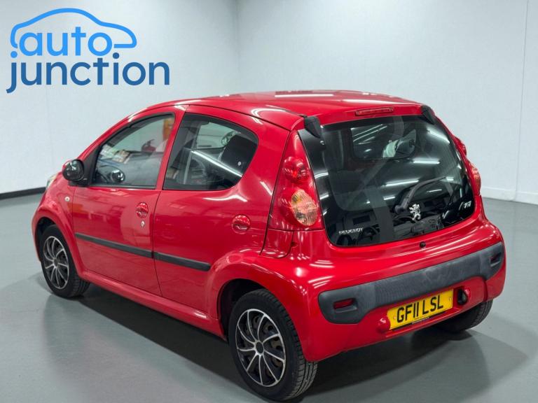 2011 Peugeot 107 1.0 Urban 5dr 2-Tronic HATCHBACK Petrol Automatic