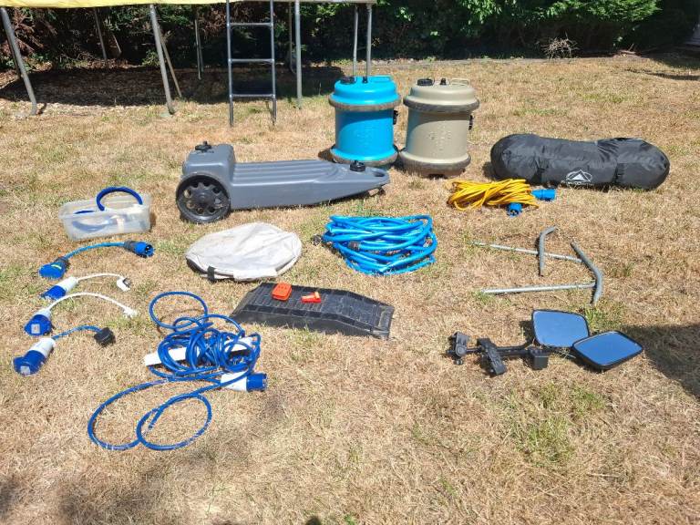 Caravan Accessories Bundle + SunnCamp Swift Deluxe 260 Porch Awning – Excellent Condition – £275 ONO