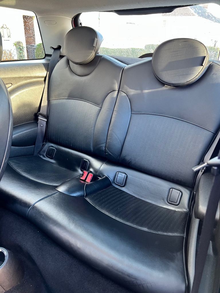 Mini Couper S-Turbocharger Hatchback, 2009, Manual, 1598 (cc), 3 doors