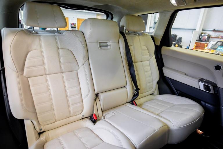 2017 Land Rover Range Rover Sport 5.0 V8 S/C Autobiography Dynamic 5dr Auto ESTATE PETROL Automatic