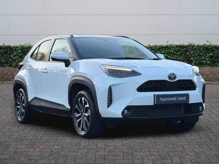 2025 Toyota Yaris Cross 1.5 Hybrid Design 5dr CVT HATCHBACK PETROL/ELECTRIC Automatic