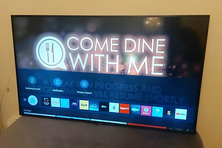 Samsung Smart TV, 4 K, 43 Inch Screen, Has All The Apps, Great Quality TV